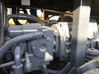 DYNAPAC CA25D d'occasion 10 tonnes Rouleau compresseur simple en acier DEUTZ Moteur Pneu Rouleau Type Pompe Noyau de moteur pour équipement de construction Vente
