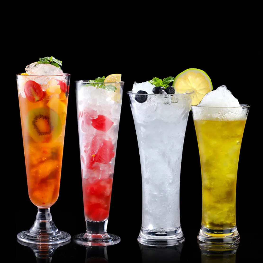 Bicchieri da succo in policarbonato trasparente personalizzati di alta qualità bicchieri da Martini bicchiere da Cocktail in plastica bicchiere da camomilla