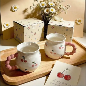 Taza de Café de Cerámica con Relieve 3D Pintada a Mano, Personalizable de Fábrica, 350 ml, Ecológica, con Diseño de Cereza, para Regalo - Product Image 4
