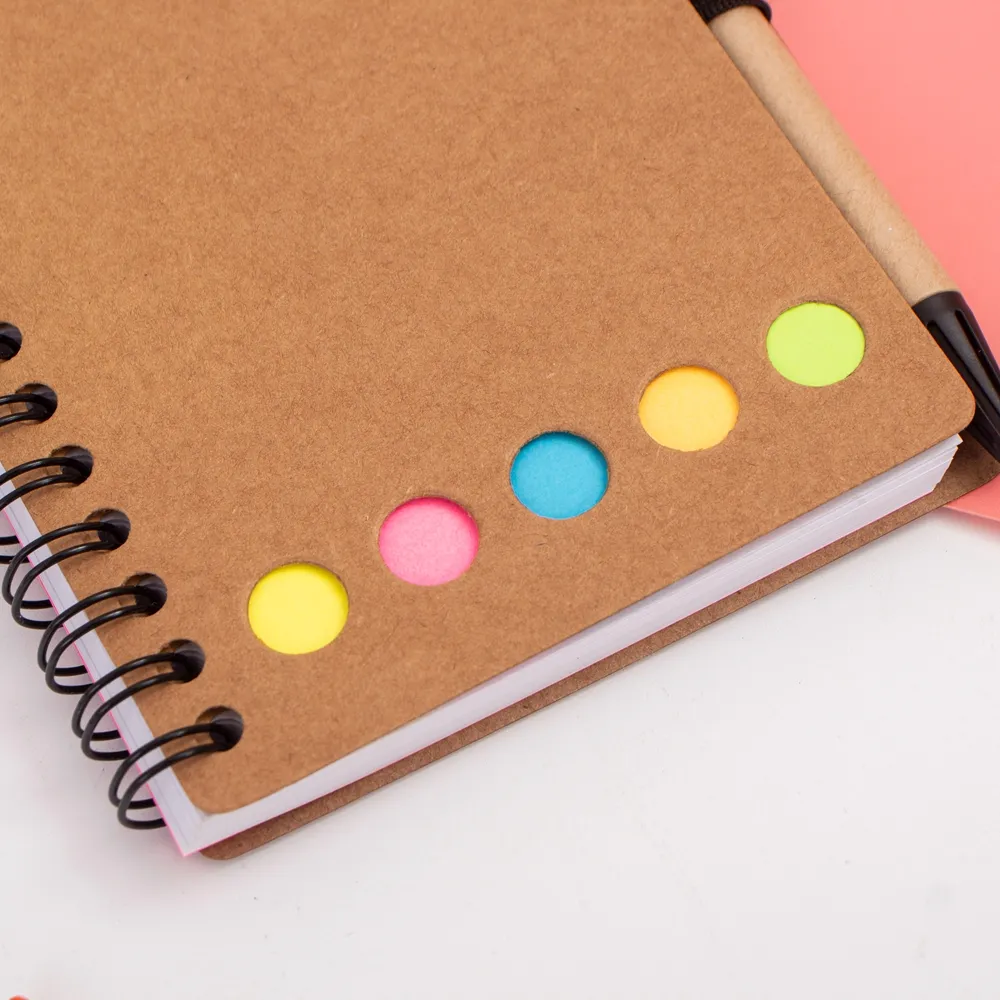 Catatan lengket Notebook dapat disesuaikan jurnal Notebook Spiral Hardcover kertas Kraft Notebook