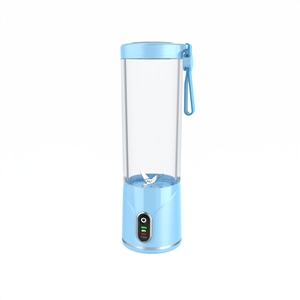 Licuadora Portátil Recargable USB-C de 550 ml con Boquilla, Silenciosa y Compatible con Portavasos de Auto - Product Image 6