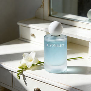 Nouveau Parfum Floral Essentiel OEM en Spray Longue Durée Marque Privée Parfum Fruité Citronné pour Femme - Product Image 2