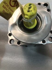 มอเตอร์ A&llen-Brad&ley VPL-B1153E-CJ12AA Kinetix VP Low Inertia 480V 115 มม. 3500 รอบต่อนาที 18 บิต พร้อมเอนโค้ดเดอร์แบบ Single-urn หมายเลข 18 - Product Image 3