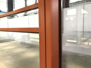 หน้าต่างกระจกกรอบอลูมิเนียมแบบเปิดด้านในสุดหรูสีฟ้า - Product Image 4