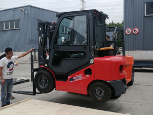 HELI G Series 1.3t <strong>Electric</strong> <strong>Forklift</strong> Trucks Price CPD13SH Three Wheel Rear Drive - Product Image 4