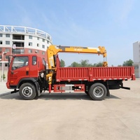 Grue de camion à bras télescopique pour levage en altitude, levage longue distance et levage vertical de marchandises