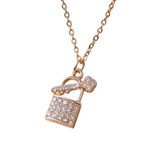 Custom Retro Personality <strong>Love</strong> Collarbone Chain Pendant Trend Fashion Stainless Steel Necklace <strong>Jewelry</strong> Women Main Material Silver - Product Image 1