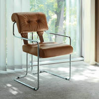 Fauteuil de salle à manger moderne en acier inoxydable avec design écologique, durable et imperméable pour l'ameublement de la maison dans le salon et la salle à manger