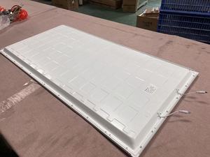 Panel de Luz LED Rectangular de <span class=keywords><strong>120x60</strong></span>, 32w 40w 48w, Lámpara de Techo Interior de Superficie para Sala de Estar - Product Image 2