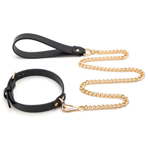 Collier en cuir noir avec chaîne dorée pour bondage et domination, jouets pour adultes - Product Image 2
