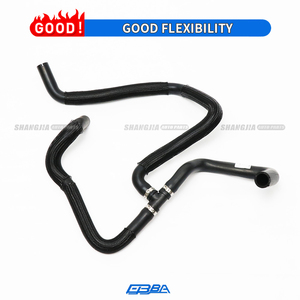 Tubo en T de agua del radiador secundario OEM 670003288 6700319 para Maserati 2014 2022 Ghibi Quattroporte V6 Material de goma - Product Image 3