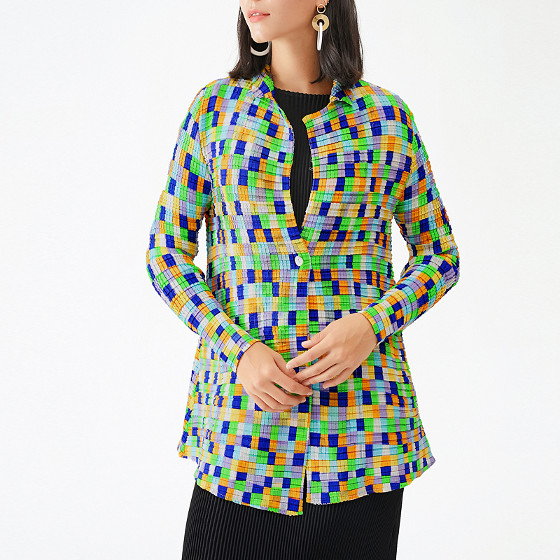 Contrast Printed Diamond V neck Raglan