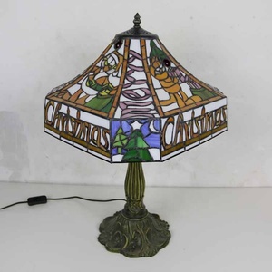 LongHuiJing European Floral Stained Glass Tiffany Desk <b>Lamp</b> with Antique Art Style Lotus Zinc Alloy <b>Base</b> AC Powered - Product Image 6