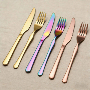 ชุดช้อนส้อมสแตนเลสสตีล ดีไซน์หรูหราสไตล์ตะวันตก สำหรับโรงแรม ช้อนส้อมสเต็ก มีด ส้อม ช้อนขนมหวาน ช้อนชา - Product Image 2