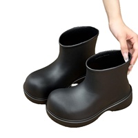 Bottes de pluie à semelle épaisse et tube bas tendance pour femmes, imperméables, antidérapantes, polyvalentes, pour usage extérieur, en EVA résistant à l'usure