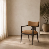 Fauteuil de salle à manger moderne rembourré en tissu beige, structure en bois foncé, style mi-siècle, pour hôtel, restaurant, salle à manger