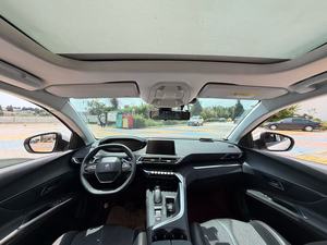 <span class=keywords><strong>Peugeot</strong></span> 4008 350THP 6AT Édition Elite 2017, conduite à gauche, 5 places, essence, SUV compact - Product Image 2
