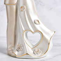 Statues de couple enlacées, figurines de jeunes mariés, sculpture pour la décoration de la Saint-Valentin, décoration de table pour la maison ou le bureau