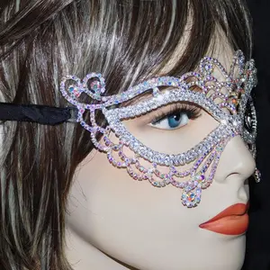 Fiesta Event Masquerade maschere per il viso con strass maschere scintillanti di lusso leggere maschera da festa sexy per le donne
