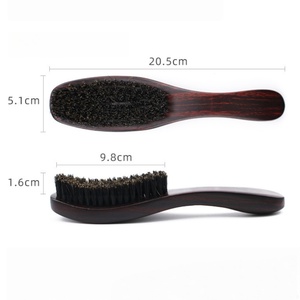 Spazzola per Barba in Setole di Cinghiale con Logo Personalizzato, Spazzola Multifunzionale per Stilizzare Baffi e Peli della Barba - Product Image 3