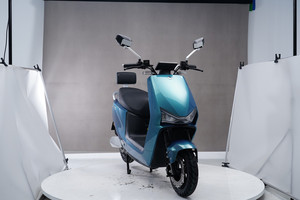 Vente en gros, haute vitesse 1500w, 72v, 20ah, Scooter électrique à la mode, vente chaude, moto électrique bon marché - Product Image 6