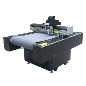 Digitaler Kunststoff-PVC-Blechs chneide plotter Auto Feeder Wellpappen-Kuchenbox-Schneide maschine