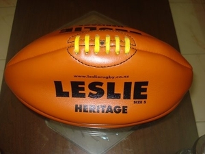 Union Leslie Heritage Rugby <b>Ball</b> Size 5 Pure Leather and Durable Rubber All-Weather Product - Product Image 6