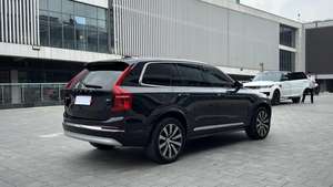 V Olvo <span class=keywords><strong>XC90</strong></span> 2022 B6 Smart Edition Luxury de 7 Plazas - Product Image 2