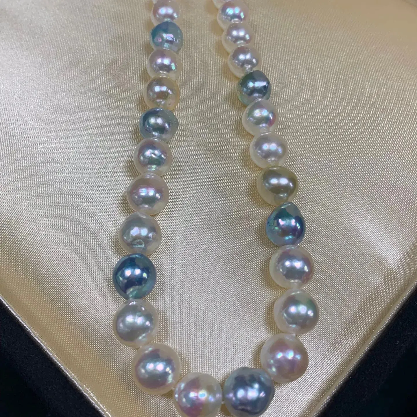 Blues naturel akoya perles en vrac en gros haute qualité Japon eau de mer 8mm or blanc noir bleu rond akoya collier de perles