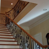 Produit chaud balustrade en fer durable garde-corps Euro Villa escalier balustres décoratifs en fer forgé