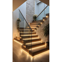 Conception de contremarche fermée personnalisée balustrade en verre trempé complètement cachée marches en bois de 3 pouces d'épaisseur escalier flottant de vol