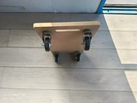 Chariot plat en bois portable chariot de déménagement MDF chariot de chariot de plate-forme mobile de meubles de maison avec tapis antidérapant