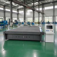 Machines de découpe CNC numériques à plat pour tissus de stores industriels automatiques, rideaux zébrés et tissus pour stores à rouleaux