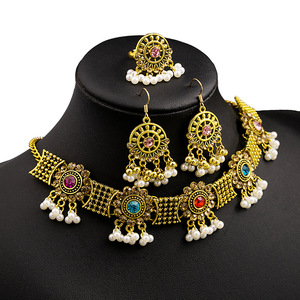 Collana di pietre preziose bohémien Set di lusso orecchini di perle con nappine vuote Retro accessori di temperamento letterario - Product Image 1