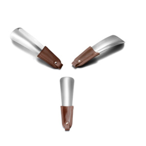 Wholesale supply of stainless steel and leather shoehorns, European and American style shoe-wearing aids, retro trendy shoe - Product Image 3