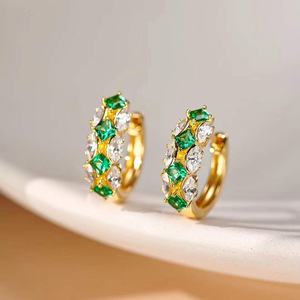 Orecchini a Forma di Occhio con Blocchi di Colore per Donne, Accessori per Orecchie alla Moda per Uso Quotidiano - Product Image 1