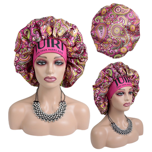 Bonnet de Nuit de Luxe Personnalisé Réversible Double Couche en Soie Satinée à Motifs Floraux Colorés avec Logo – Idéal pour Voyage, Fête, Extérieur et Quotidien - Product Image 1