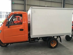 Motocicleta <span class=keywords><strong>de</strong></span> Carga <span class=keywords><strong>de</strong></span> Tres Ruedas con Cabina/Volante Triciclo con Caravana Cerrada/Motocicleta <span class=keywords><strong>de</strong></span> Tres Ruedas con Cabina - Product Image 3