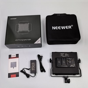 Panneau lumineux LED Neewer modèle RGB 660, éclairage vidéo LED, éclairage coloré, lampe de remplissage pour studio photo, diffusion en direct, 50W - Product Image 1