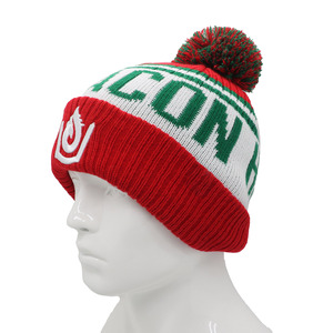 Gorro de Punto con Forro de Satén y Logotipo Bordado Personalizado OEM, Unisex, Cómodo, Tejido Suave, 100% Acrílico, Gorro de Invierno Cálido de Felpa - Product Image 3