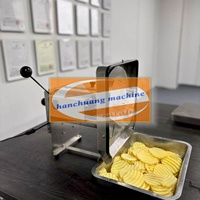 Automatische elektrische aardappel-golfvormige snijmachine, friet snijder, crinkle cutter voor aardappelen, 4-zijdige aardappelgolf snijmachine