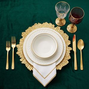 Assiette Principale Haut de Gamme Super Brillante à Texture Concave Convexe pour Banquet de Mariage, Pâtisserie et Snacks, en Plastique Électroplaqué - Product Image 1