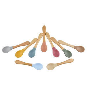 Juego <span class=keywords><strong>de</strong></span> alimentación <span class=keywords><strong>para</strong></span> bebés recién nacidos <span class=keywords><strong>de</strong></span> madera <span class=keywords><strong>de</strong></span> haya y silicona, con cuchara y tenedor curvos <span class=keywords><strong>para</strong></span> servir <span class=keywords><strong>arroz</strong></span>, con mango <span class=keywords><strong>de</strong></span> madera, personalizable al por mayor - Product Image 5
