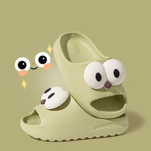 Chaussons d'intérieur pour femmes, sabots, nu-pieds, sandales d'été, tongs de plage, chaussures de maison, motif chien de dessin animé aux grands yeux, mignons, amusants - Product Image 3
