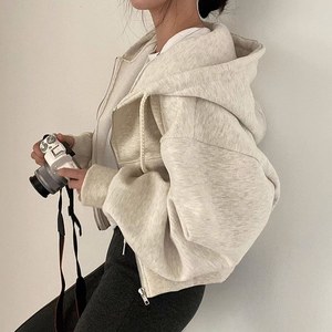 Custom Street Wear <b>Zip</b> <b>up</b> <b>Cropped</b> Hoodie Women Premium Cotton Drop Shoulder Oversized Hoodies - Product Image 3