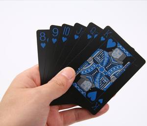<span class=keywords><strong>Cartes</strong></span> à jouer personnalisées <span class=keywords><strong>de</strong></span> poker <span class=keywords><strong>de</strong></span> logo noir 100% <span class=keywords><strong>cartes</strong></span> à jouer <span class=keywords><strong>de</strong></span> luxe imperméables en plastique PVC imprimées en usine - Product Image 2