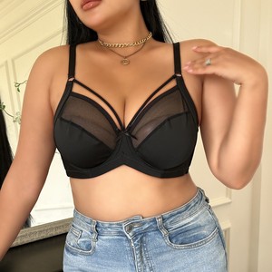Soutien-gorge sexy à lacets en maille gothique à bonnets profonds et effet push-up pour femmes grandes tailles - Product Image 1
