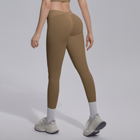 Celana Olahraga Seamless Breathable Push-up High-Waist untuk Wanita, Celana Fitness Gym Cepat Kering, Legging Yoga V-Back Ketat