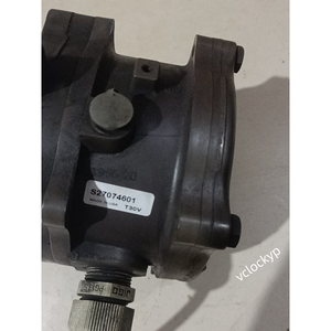 1950-00-2F Pressure Differential <b>Switch</b> <b>Used</b> - Product Image 3