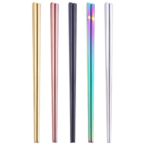Ensemble de baguettes réutilisables multicolores en acier inoxydable 304, compatibles lave-vaisselle, pour sushis, nouilles, <span class=keywords><strong>cuisine</strong></span> japonaise et chinoise - Product Image 5